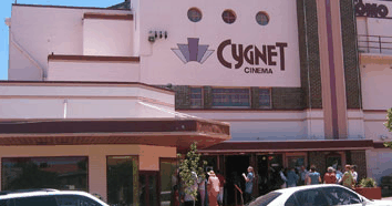Cygnet Como Cinema - Attractions Brisbane 3