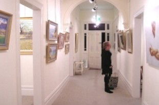 Australian Guild Of Realist Artists - Attractions Brisbane 0