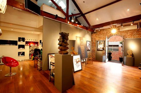 Warburton Lane Exhibits - Attractions Brisbane 2