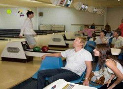 Rosebud Tenpin Bowl - Attractions Brisbane 3