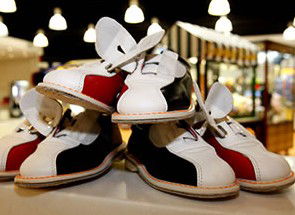 AMF Bowling Centres Australia - Attractions Brisbane 0