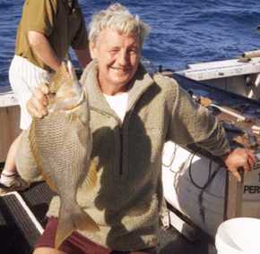 Downunder Charters - Attractions Brisbane 1