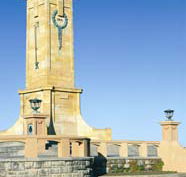 Fremantle War Memorial - Attractions Brisbane