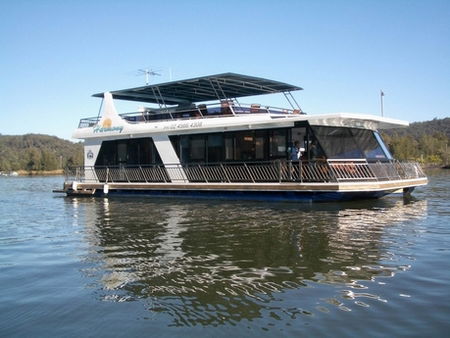 Able Hawkesbury River Houseboats - Attractions Brisbane 0