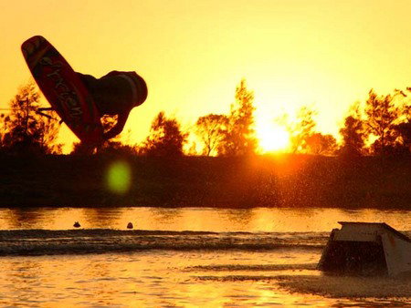 Bonney's WA Water Ski Park - Attractions Brisbane 0