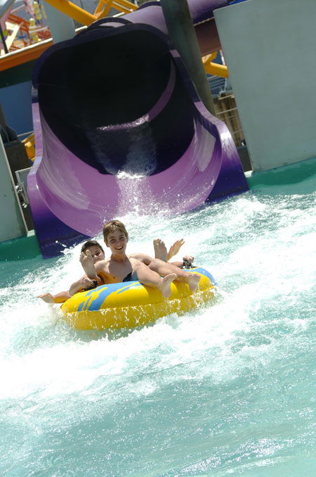 Whitewater World - Attractions Brisbane 1