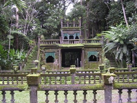 Paronella Park - Attractions Brisbane 0