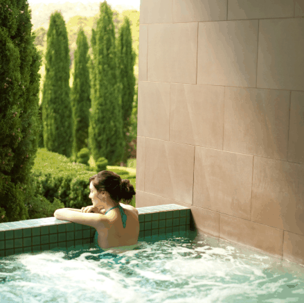 Spa Country - Attractions Brisbane 1