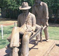 Russian Jack Memorial - Attractions Brisbane