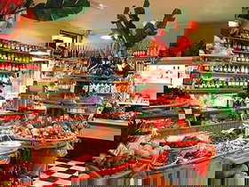 The Organic Market & Cafe - Attractions Brisbane 0