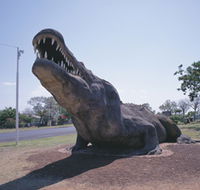 Crocodile Statue - Attractions Brisbane