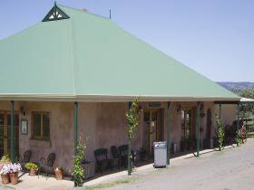 Lloyd Brothers Wine & Olive Company - McLaren Vale - Attractions Brisbane 0