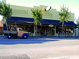Wohlers - Attractions Brisbane 0