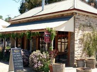 Reilly's Wines and Restaurant