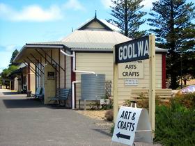 Goolwa Community Arts And Crafts Shop - Attractions Brisbane 0
