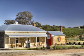 Two Hands Wines - Attractions Brisbane 0