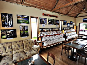 Purple Possum Wholefoods And Cafe - Attractions Brisbane 0