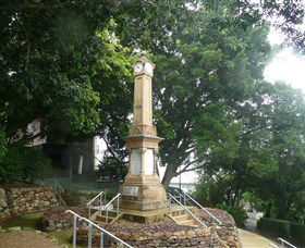 Ithaca War Memorial And Park - Attractions Brisbane 0