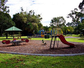 Cascade Gardens - Attractions Brisbane 0
