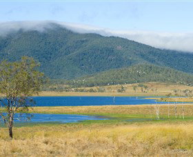 Lake Elphinstone - Attractions Brisbane 0