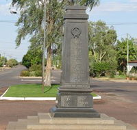 Winton War Memorial - Attractions Brisbane