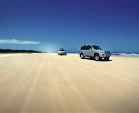 75 Mile Beach - Attractions Brisbane 0