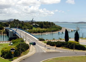 Gladstone Marina - Attractions Brisbane 0