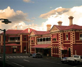 Historic Walk Through Mort Estate - Attractions Brisbane 0