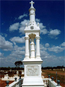 Charters Towers Cemetery - Attractions Brisbane 0