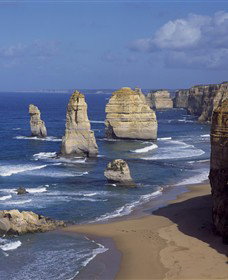 Twelve Apostles Marine National Park - Attractions Brisbane 0
