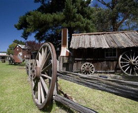 Old Gippstown - Attractions Brisbane 0