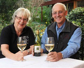 Mandurang Valley Wines - Attractions Brisbane 0