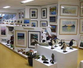 Huskisson Gallery And Picture Framing - Attractions Brisbane 0