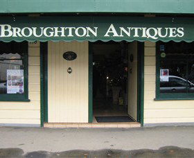 Broughton Antiques - Attractions Brisbane 0