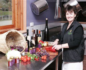 Moorebank Private Vineyard - Attractions Brisbane 4