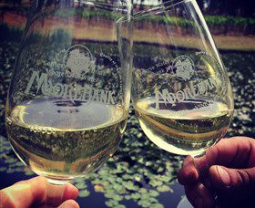 Moorebank Private Vineyard - Attractions Brisbane 0