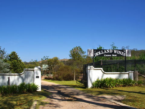 Holland Wines - Attractions Brisbane 3