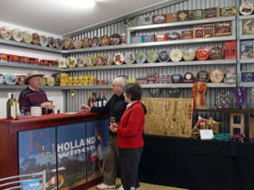 Holland Wines - Attractions Brisbane 2