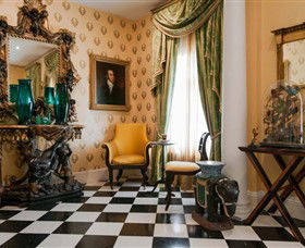 The Johnston Collection - Attractions Brisbane 0