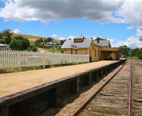 Gundagai Heritage Railway - Attractions Brisbane 6