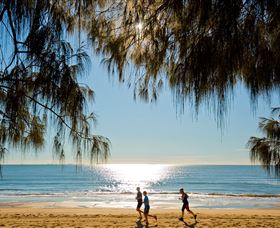 Millennium Esplanade And Tannum Sands Beach - Attractions Brisbane 2