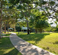 Millennium Esplanade and Tannum Sands Beach - Attractions Brisbane
