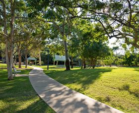 Millennium Esplanade And Tannum Sands Beach - Attractions Brisbane 0