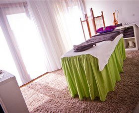 Paci Spa - Attractions Brisbane 1