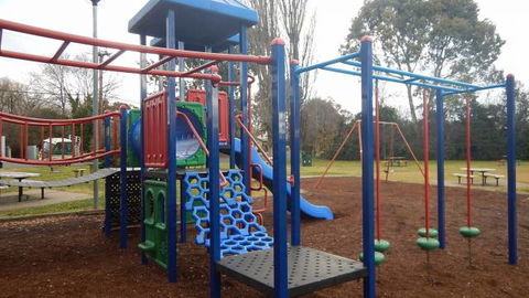 Coronation Park Yass - Attractions Brisbane 3