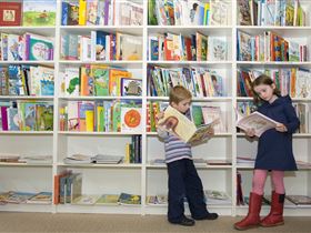 Matilda Bookshop - Attractions Brisbane 1