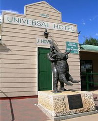 Jack Howe Sculpture and Gallery