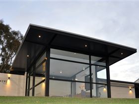 Bekkers Wine - Attractions Brisbane 0