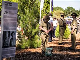 Macclesfield ANZAC Memorial Gardens - Attractions Brisbane 0