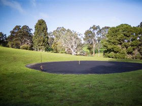 Yankalilla Memorial Park - Attractions Brisbane 2